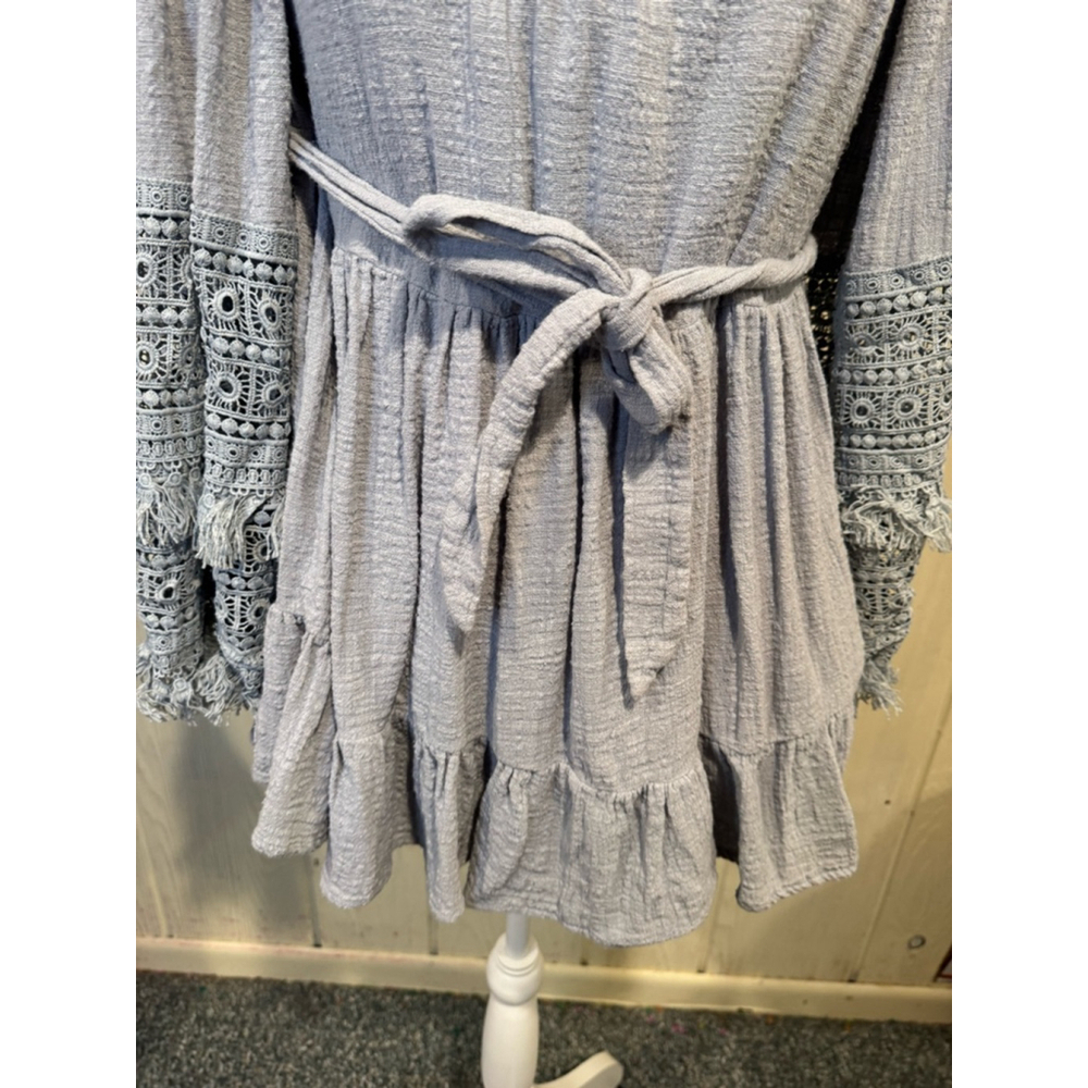 Petal Roz Off Shoulder Tie Mini Dress Size S light blue (bluish gray) - Picture 3 of 11